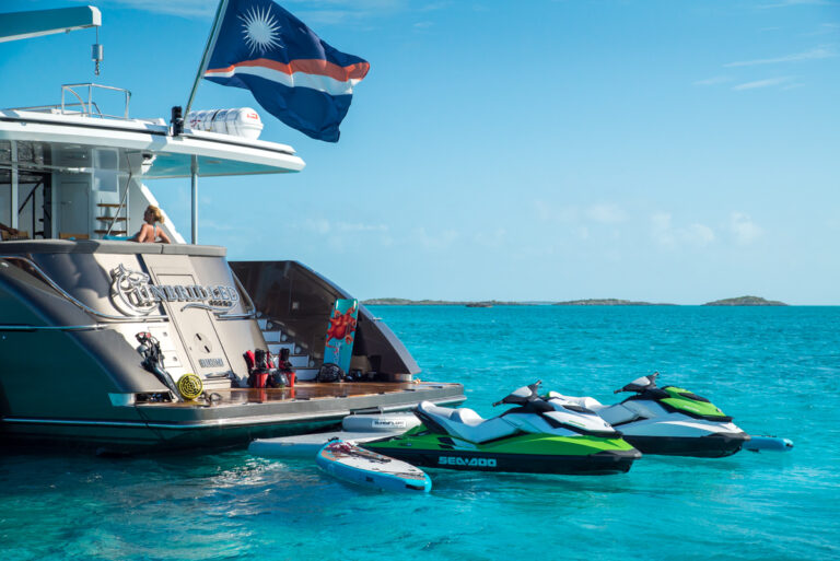 Motor yacht UNBRIDLED - 034