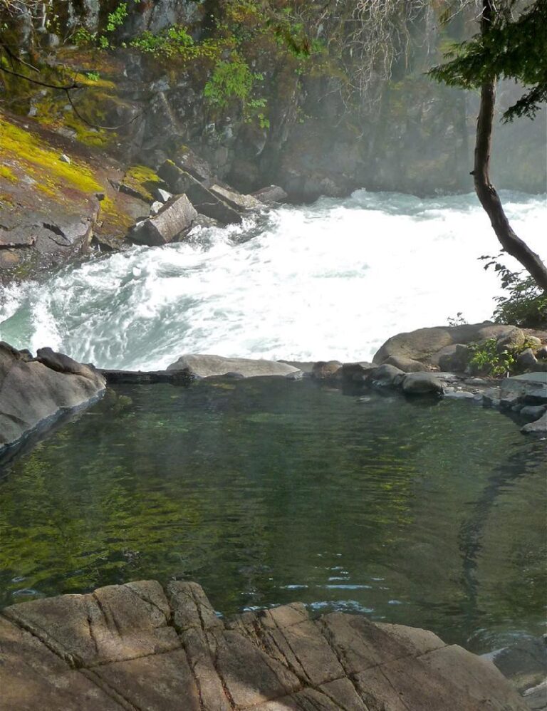 Motor yacht VIAGGIO - Hot Springs