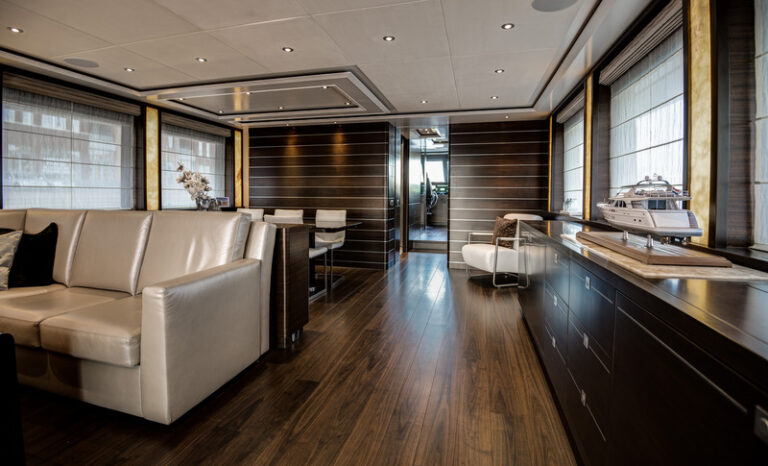 Mulder 98 Flybridge super yacht YN1391 - Interior