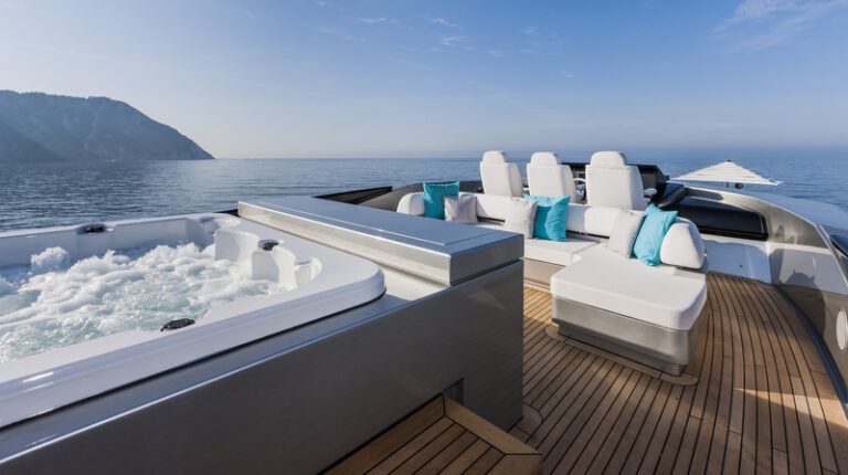 Mythos superyacht - Exterior - Photo by Alberto Cocchi