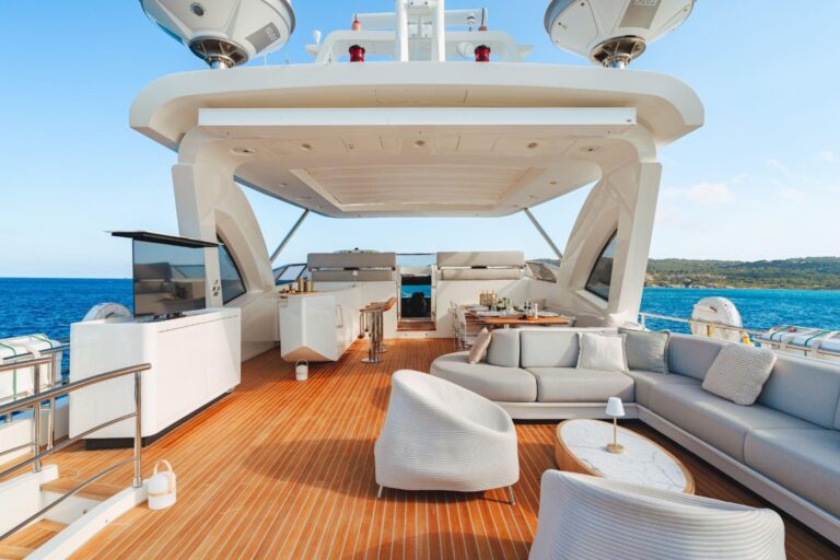 Exterior Relaxation Area