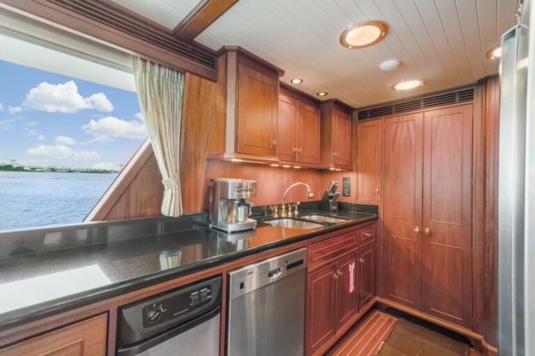 NIRVANA Interior - Galley