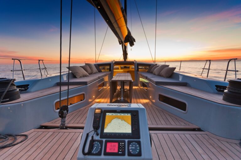 ONE SHOT OF COWES