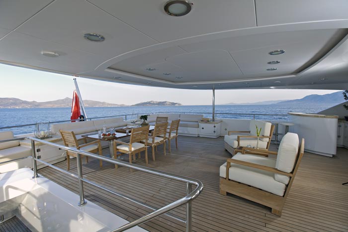 ONEIRO - Upper Deck