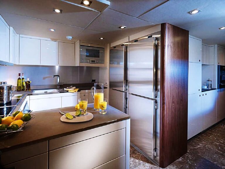 Olialia -  Galley View 2