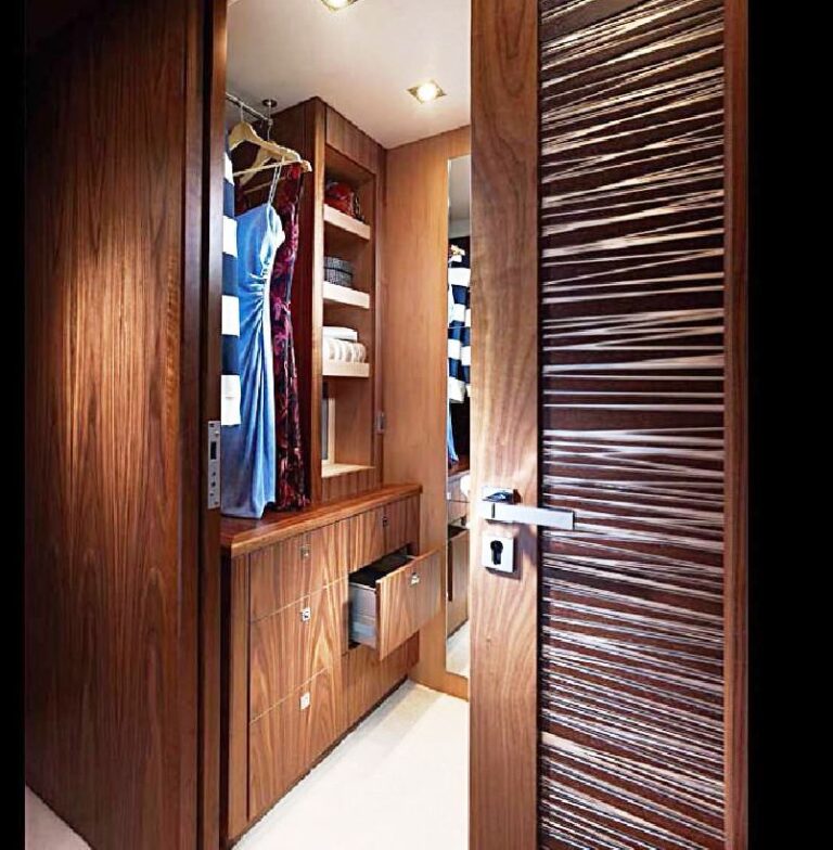 Olialia -  Wardrobe
