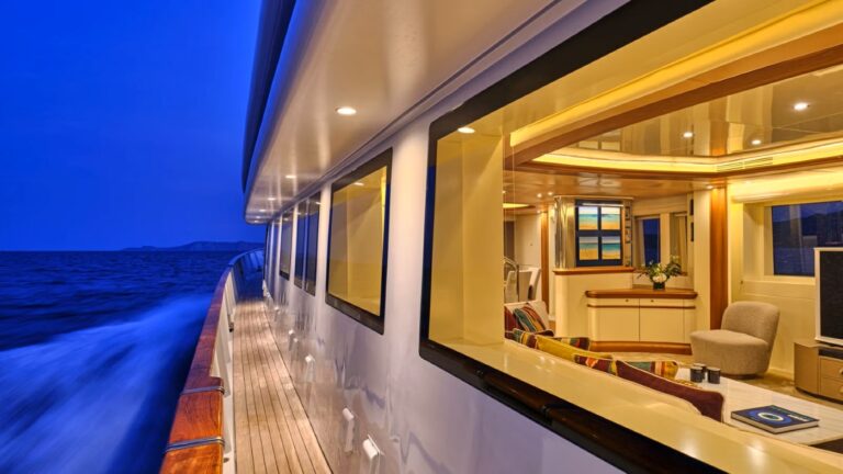 Opendeck With Sea Views