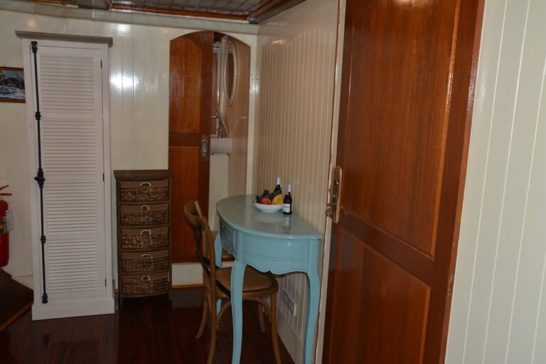 Guest Cabin
