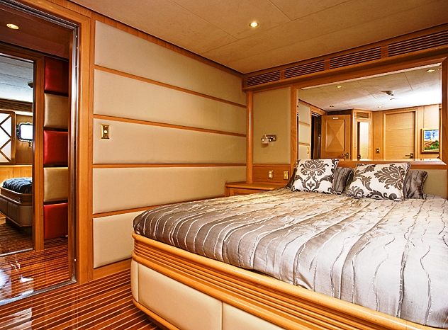Platinum - VIP Cabin