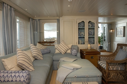 Polar Star Sky Lounge 2