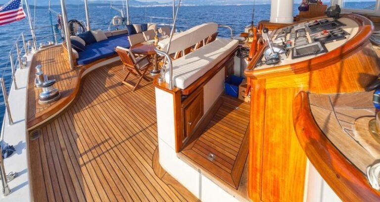 ROSA - Aft deck
