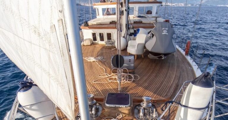 ROSA - Foredeck