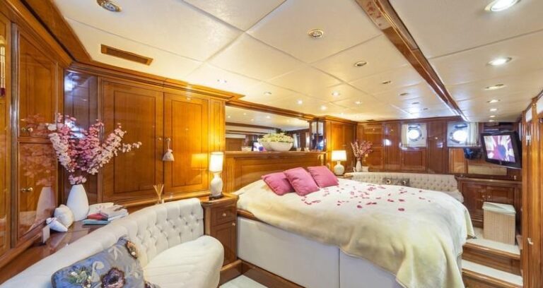 ROSA - Master cabin