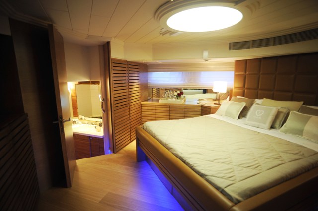 ROSPIYA -  Master Cabin