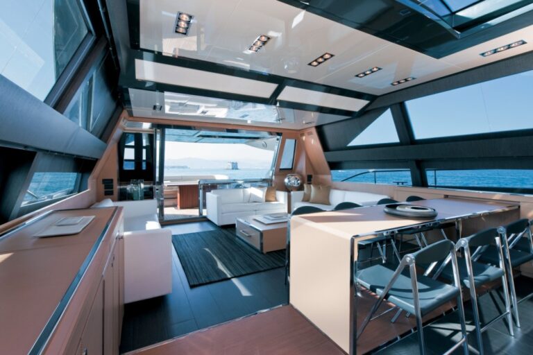 Riva 86 Domino Motor Yacht Interior