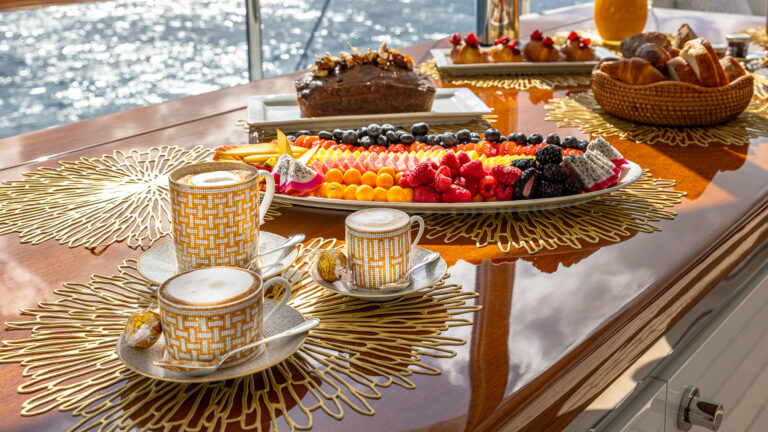 Rock It - Breakfast - Credit Yachting Image