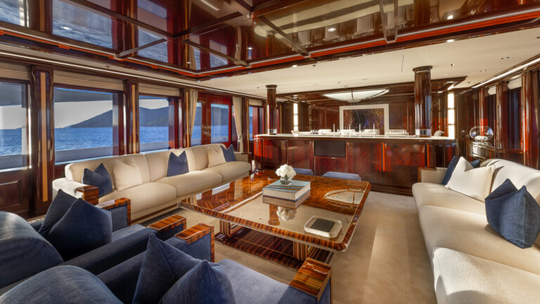 Rock It Main Deck Seating And Bar - Main Salon Credit Yachting Image