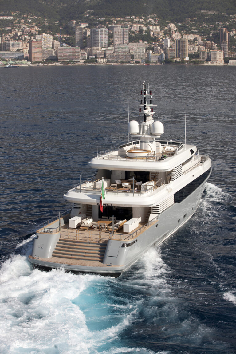 Rossinavi Motor Yacht ASLEC 4 - Stern Shot