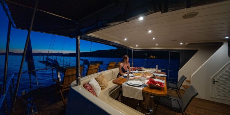 Exterior Dining Area