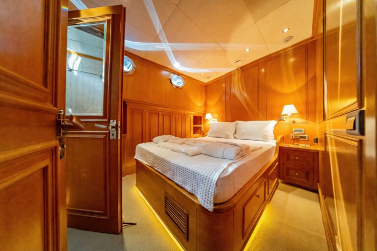 Double Guest Cabin