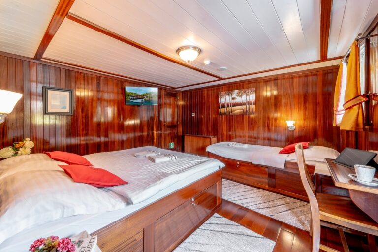 Cabin With Double Bed