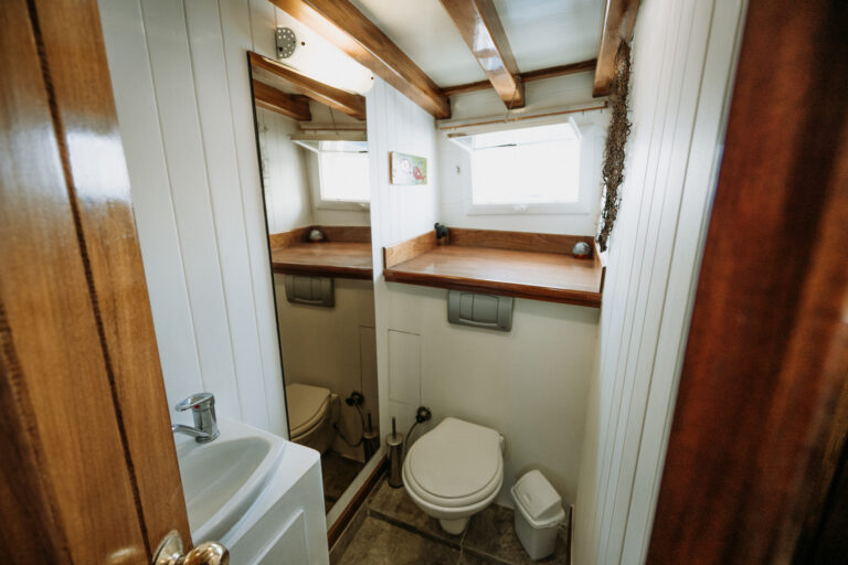 Ensuite