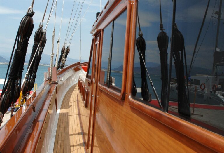 Side deck