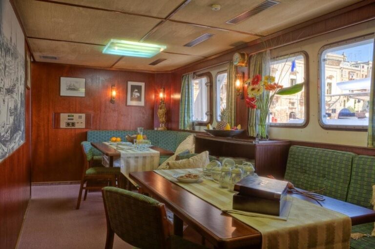SANSSOUCI STAR - Lounge