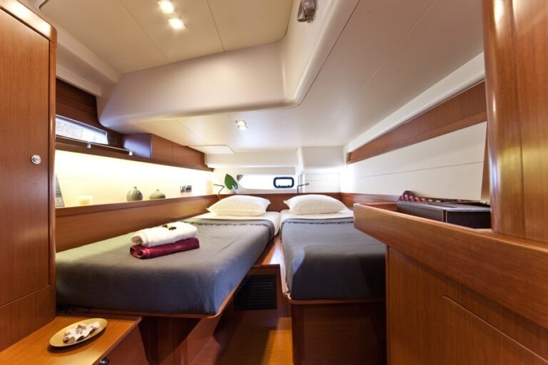 SERENDIPITY II - Guest Cabin