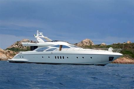 SEVEN yacht