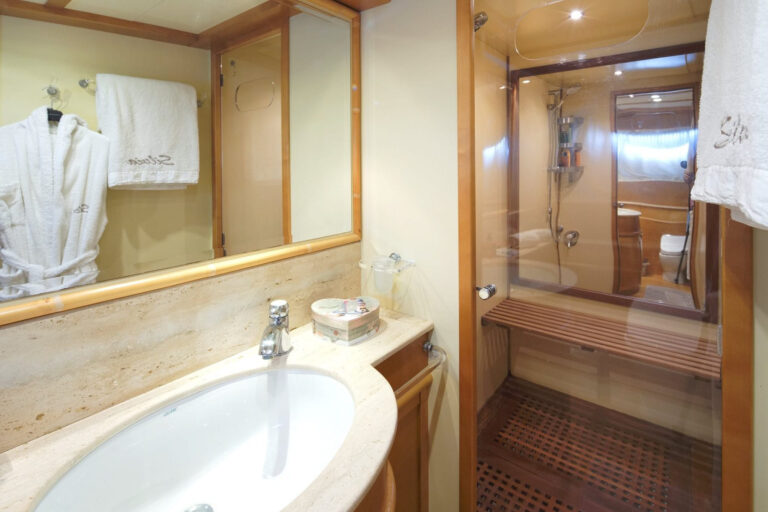 SILVIA Interior - Master Cabin Ensuite