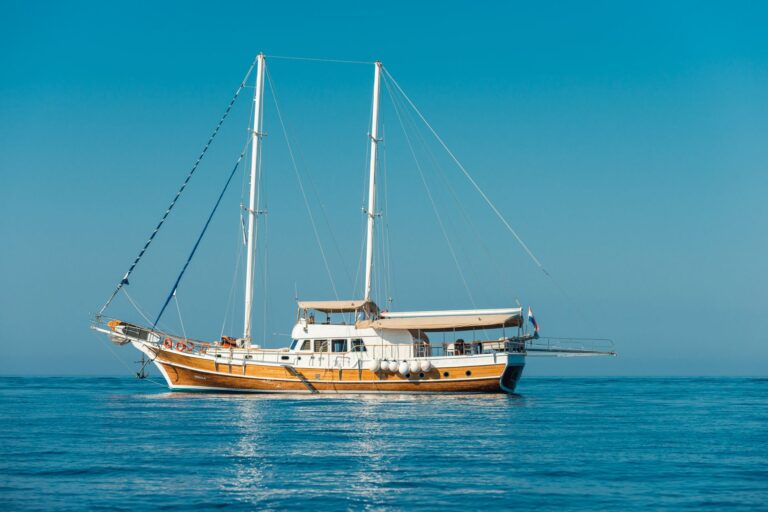 SIRENA At Anchor