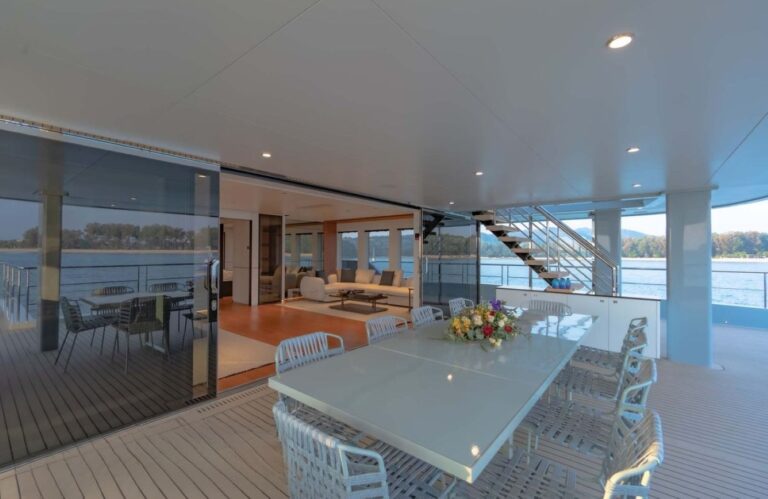 Exterior Dining Area