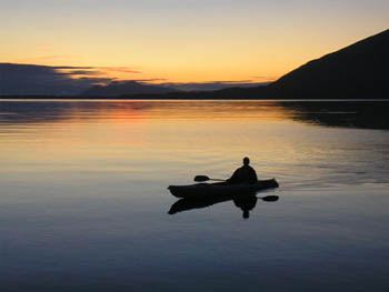 SUMDUM - Kayaking at Dusk