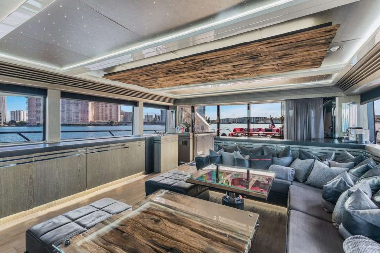 Saloon