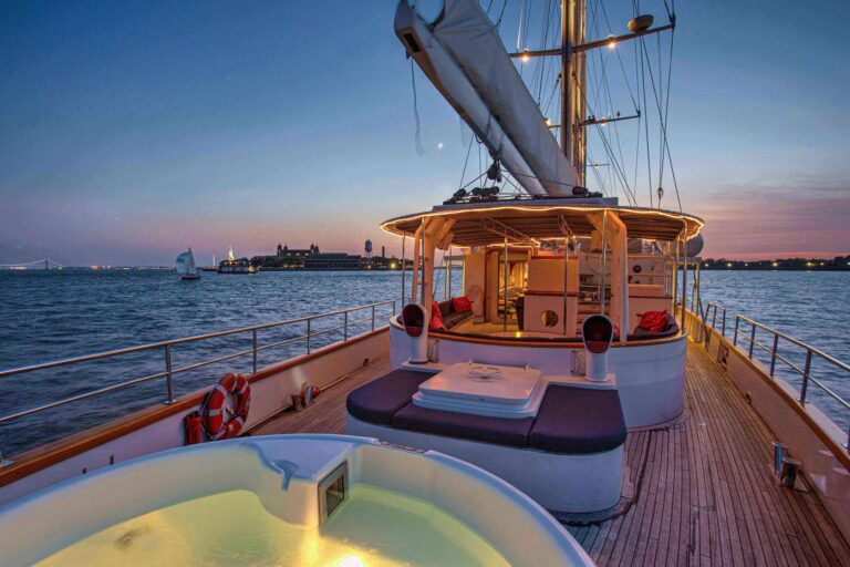 Deck With Jacuzzi