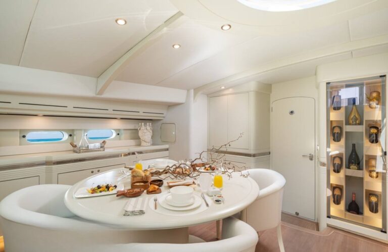 Main Dining