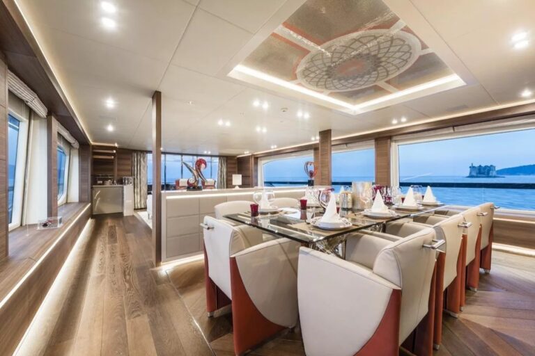 Main Salon Dining