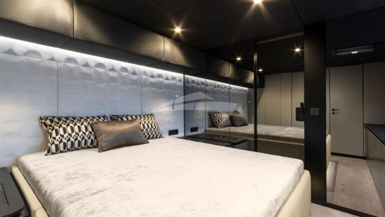 Guest suite
