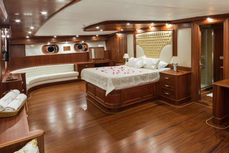 Master Suite 2