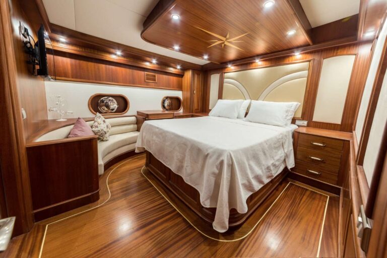 VIP Cabin