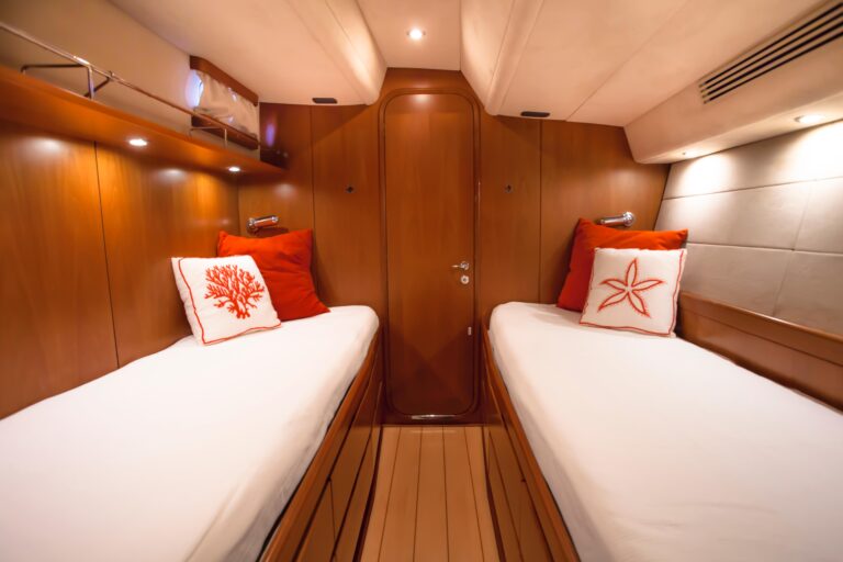 Twin Cabin