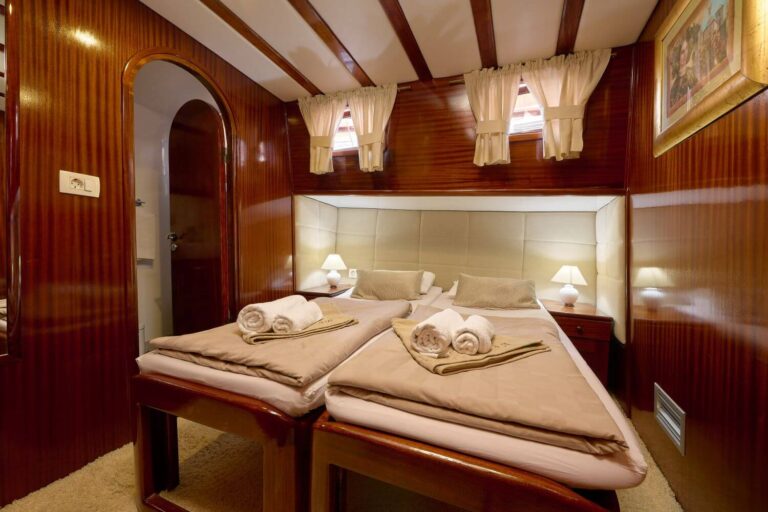 Twin Suite