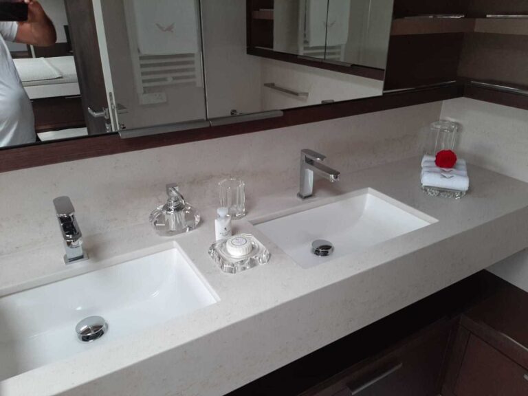 Twin Ensuite