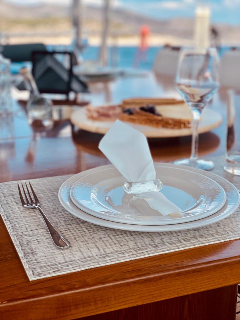 Dining Detail