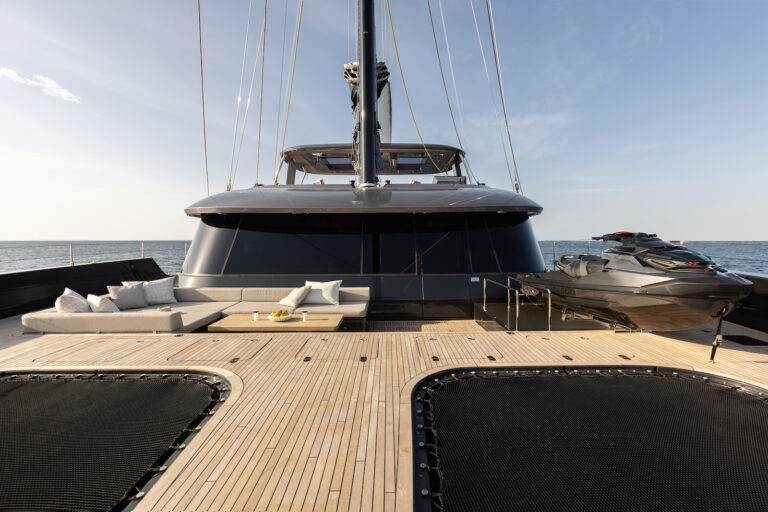 Forward Deck Area