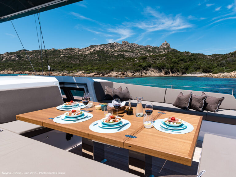 Exterior Dining