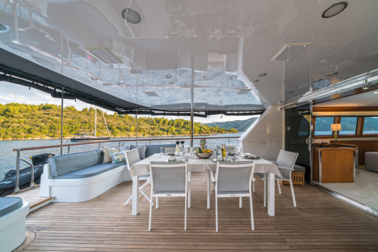 Alfresco Dining On Aft Deck