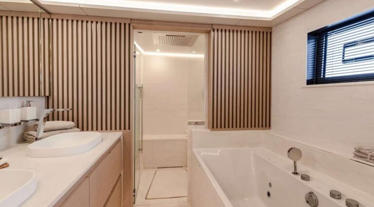 Master Ensuite