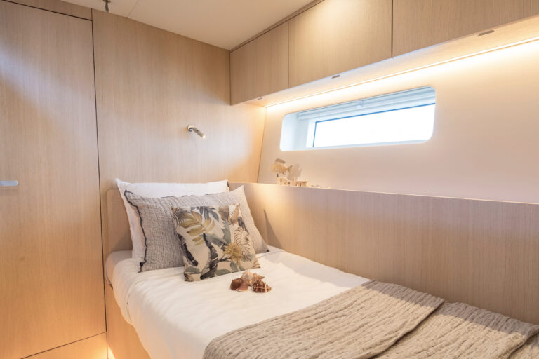 Twin Cabin